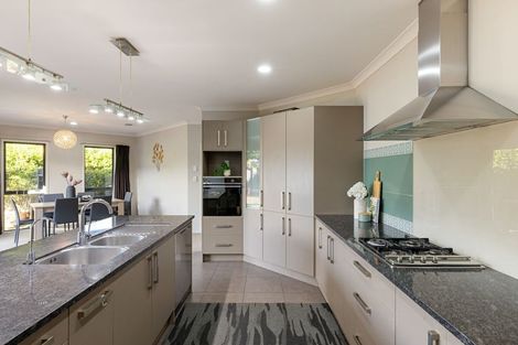 Photo of property in 64 Te Huia Drive, Flagstaff, Hamilton, 3210