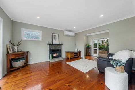 Photo of property in 76 Mcentee Road, Waitakere, Auckland, 0816