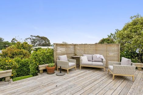 Photo of property in 41 Raumati Road, Raumati Beach, Paraparaumu, 5032