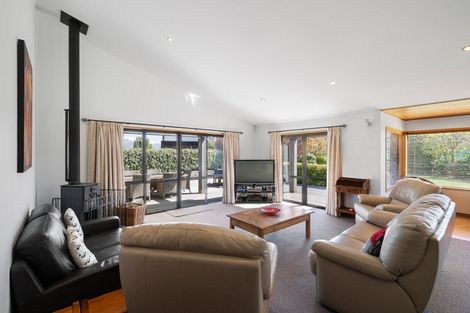 Photo of property in 8 Baker Grove, Wanaka, 9305