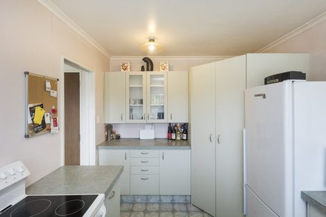 Photo of property in 6b Edwards Place, Terrace End, Palmerston North, 4410