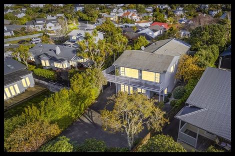 Photo of property in 11 Cockayne Road, Khandallah, Wellington, 6035