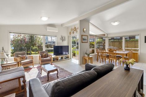 Photo of property in 1/24 Byron Avenue, Takapuna, Auckland, 0622