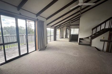 Photo of property in 27 Oaktree Avenue, Browns Bay, Auckland, 0630