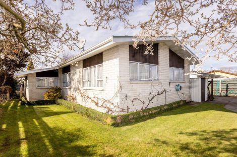 Photo of property in 22 Dundee Drive, Flaxmere, Hastings, 4120