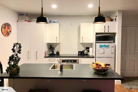 Photo of property in 6 Kiwi Esplanade, Mangere Bridge, Auckland, 2022