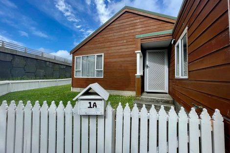 Photo of property in 1 Takatimu Way, Johnsonville, Wellington, 6037