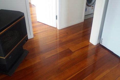 Photo of property in 1a Dublin Street, Martinborough, 5711