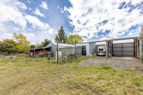 Photo of property in 2383 State Highway 2, Waipukurau, 4200