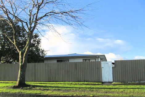 Photo of property in 2/10 Columbus Crescent, Flaxmere, Hastings, 4120