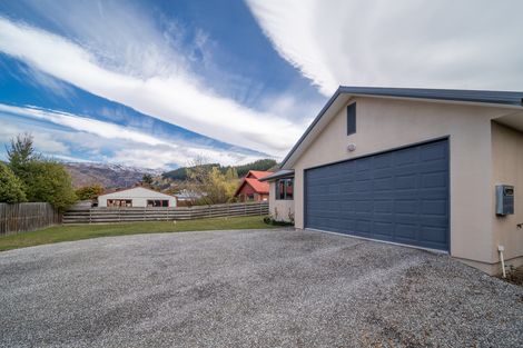 Photo of property in 98a Shields Street, Clyde, 9330