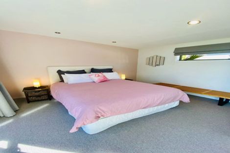 Photo of property in 21 Nyhane Drive, Ligar Bay, Takaka, 7183