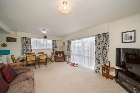 Photo of property in 3/127 Lemon Street, New Plymouth, 4312