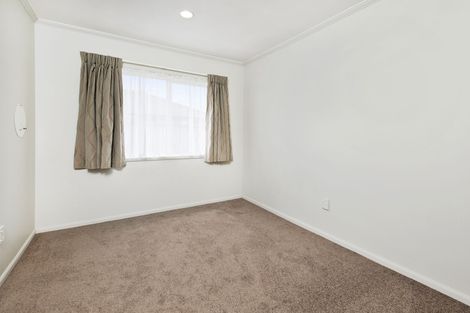 Photo of property in 21b King Edward Avenue, Papakura, 2110