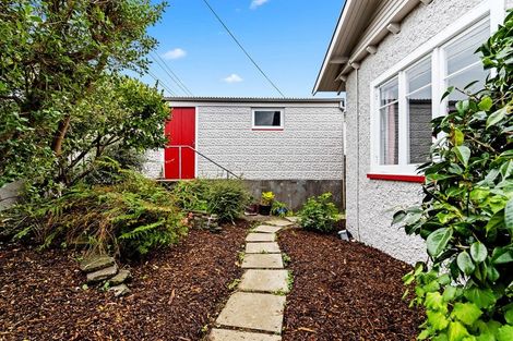 Photo of property in 53 Dorset Avenue, Westown, New Plymouth, 4310