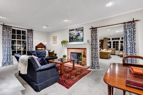 Photo of property in 91 Belt Road, New Plymouth, 4310