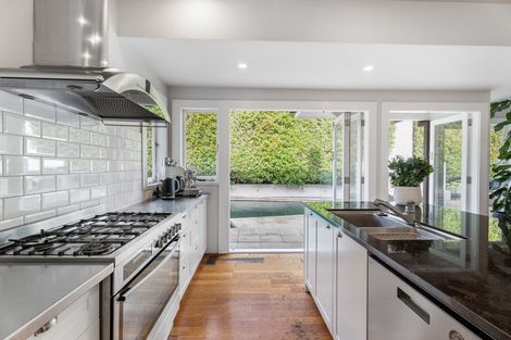 Photo of property in 80 Sarsfield Street, Herne Bay, Auckland, 1011