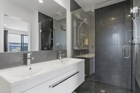 Photo of property in 52 Shadbolt Lane, Rolleston, 7614