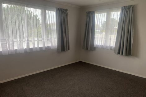Photo of property in 12 Murch Place, Tawhero, Whanganui, 4500