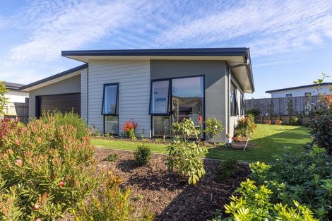 Photo of property in 10 Tarn Close, Richmond, 7020