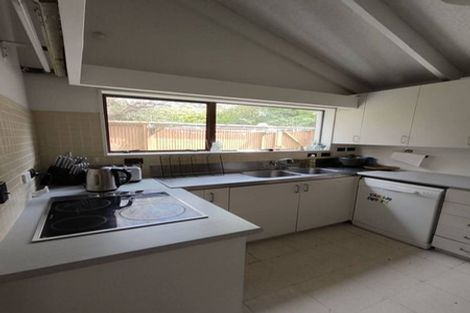 Photo of property in 1 Kim Street, Khandallah, Wellington, 6035