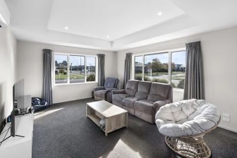 Photo of property in 11 Fernham Way, Rolleston, 7615