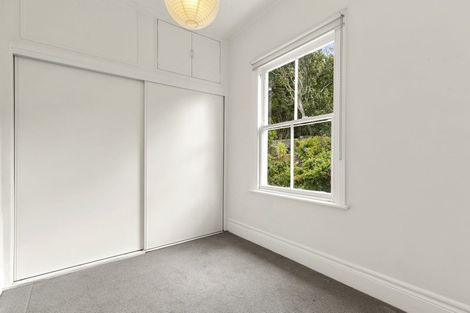 Photo of property in 10a Tinakori Road, Thorndon, Wellington, 6011