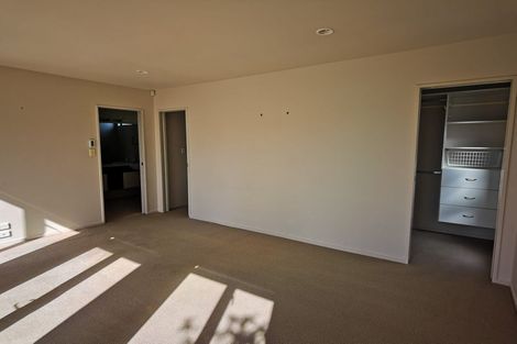 Photo of property in 20 Bournemouth Terrace, Murrays Bay, Auckland, 0630