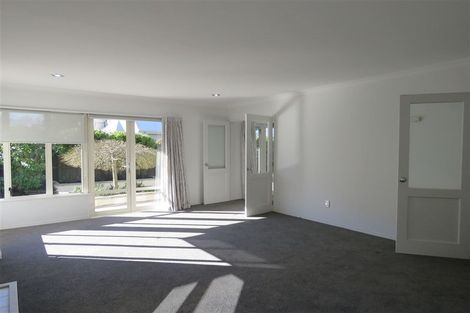 Photo of property in 95 Clyde Road, Ilam, Christchurch, 8041