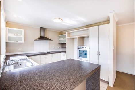 Photo of property in 49 Thomas Moore Place, Pukekohe, 2120