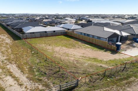 Photo of property in 24 Bill Miller Drive, Papamoa, 3118