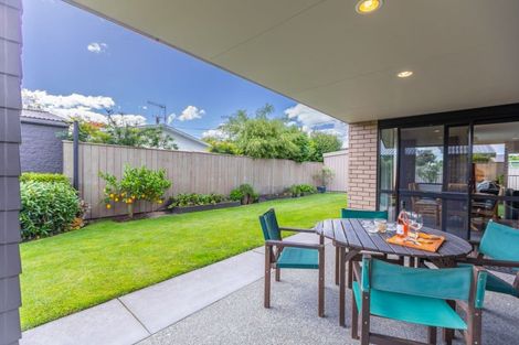 Photo of property in 6a Willow Drive, Taradale, Napier, 4112