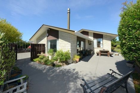 Photo of property in 59 Claridges Road, Casebrook, Christchurch, 8051