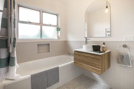 Photo of property in 3/15 Church Street, Devonport, Auckland, 0624