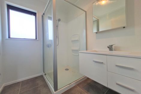 Photo of property in 2/8 Olive Crescent, Papatoetoe, Auckland, 2025