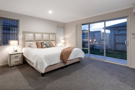 Photo of property in 20 Rotomanu Place, Pyes Pa, Tauranga, 3112