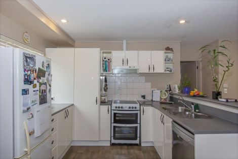 Photo of property in 5 Shadon Place, Stanmore Bay, Whangaparaoa, 0932