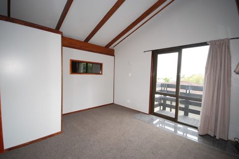 Photo of property in 7 Kanohi Terrace, Mangere Bridge, Auckland, 2022