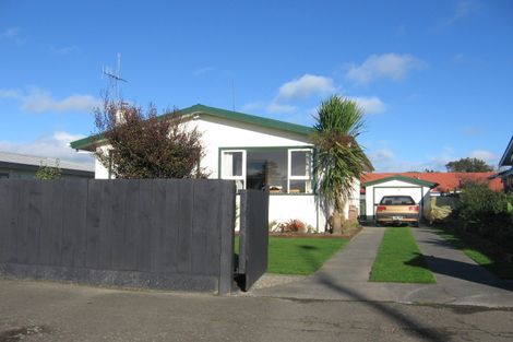 Photo of property in 10 Wood Street, Takaro, Palmerston North, 4410