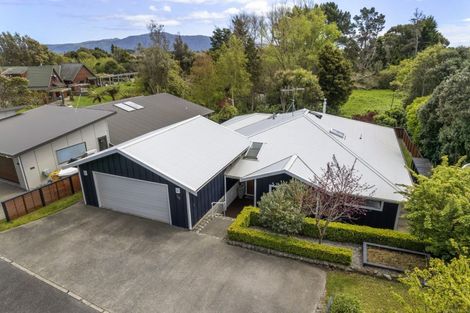Photo of property in 58 Wood Leigh, Paraparaumu Beach, Paraparaumu, 5032