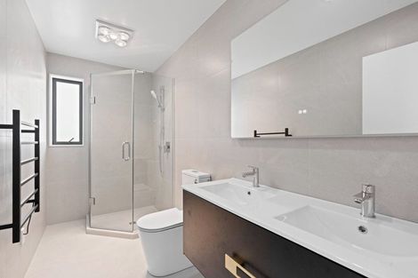 Photo of property in 4c Mahogany Street, Westgate, 0814