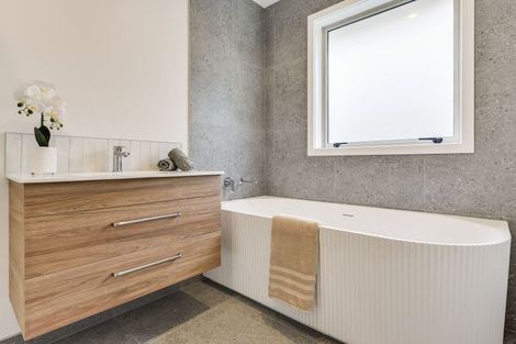 Photo of property in 3 Korako Lane, Baverstock, 3200