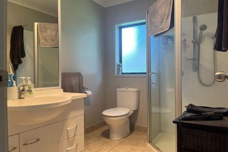 Photo of property in 6 Ramesh Place, Pukekohe, 2120