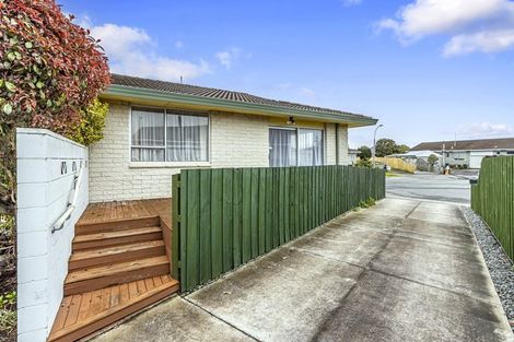 Photo of property in 1/18 Leonie Place, Aranui, Christchurch, 8061
