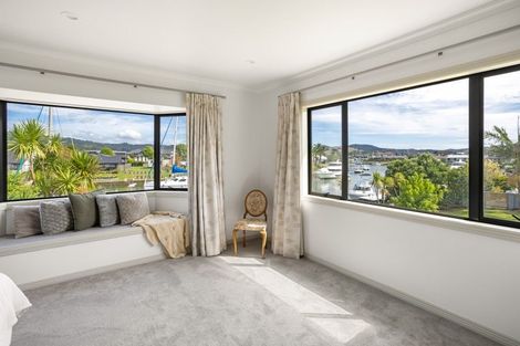 Photo of property in 12 Pelican Place, Whitianga, 3510