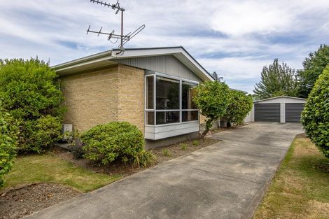 Photo of property in 29 Yardley Street, Avonhead, Christchurch, 8042