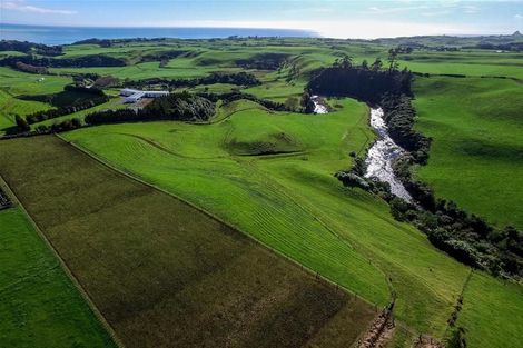 Photo of property in 121b Surrey Hill Road, Kaitake, New Plymouth, 4374