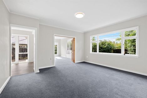 Photo of property in 117 Paparoa Street, Papanui, Christchurch, 8053