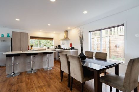 Photo of property in 12 Junction Road, Ravensbourne, Dunedin, 9022