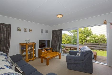 Photo of property in 3b Oakleigh Street, Maungaraki, Lower Hutt, 5010